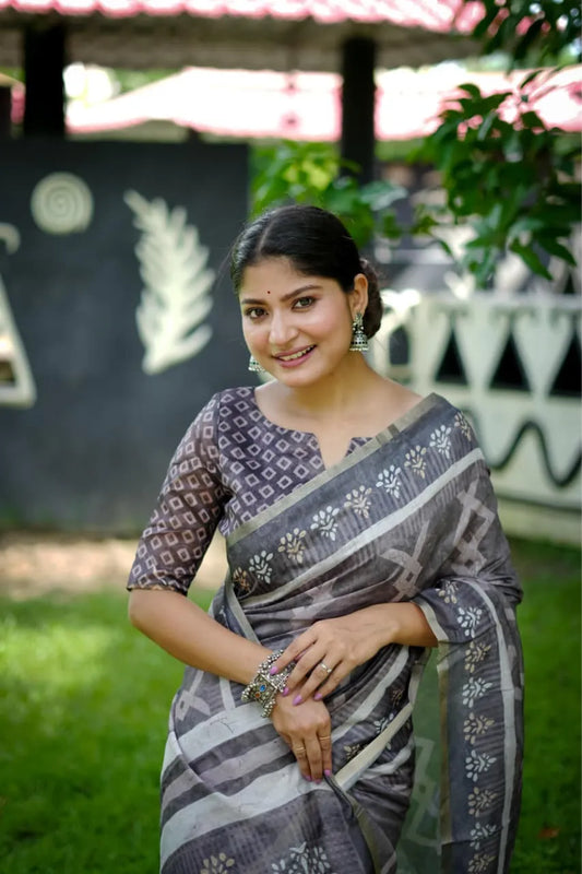 Tushana raw Dhanwari Cotton Saree