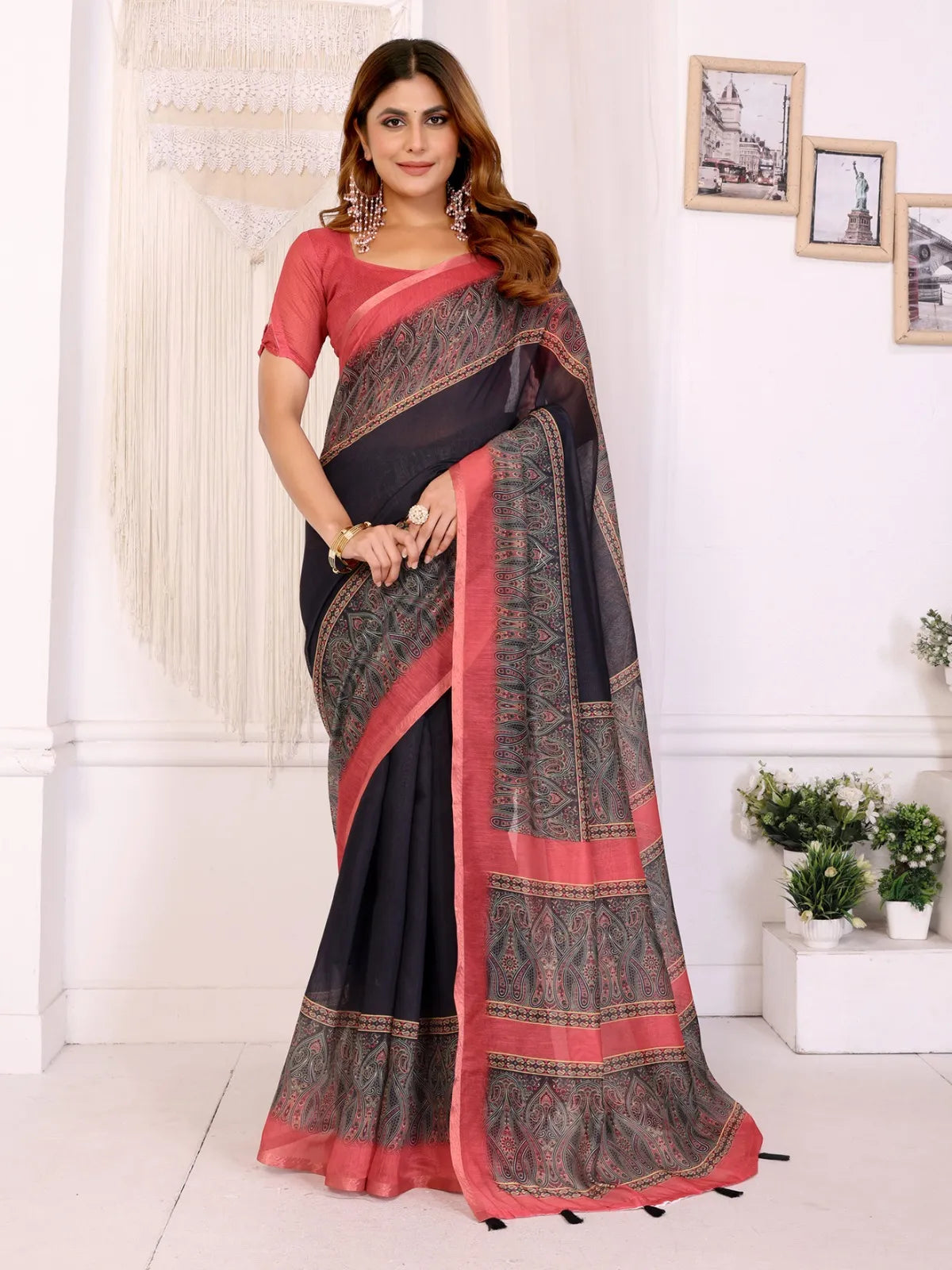 Red Woven Elegant  Chanderi Saree with Digital Leaf Print