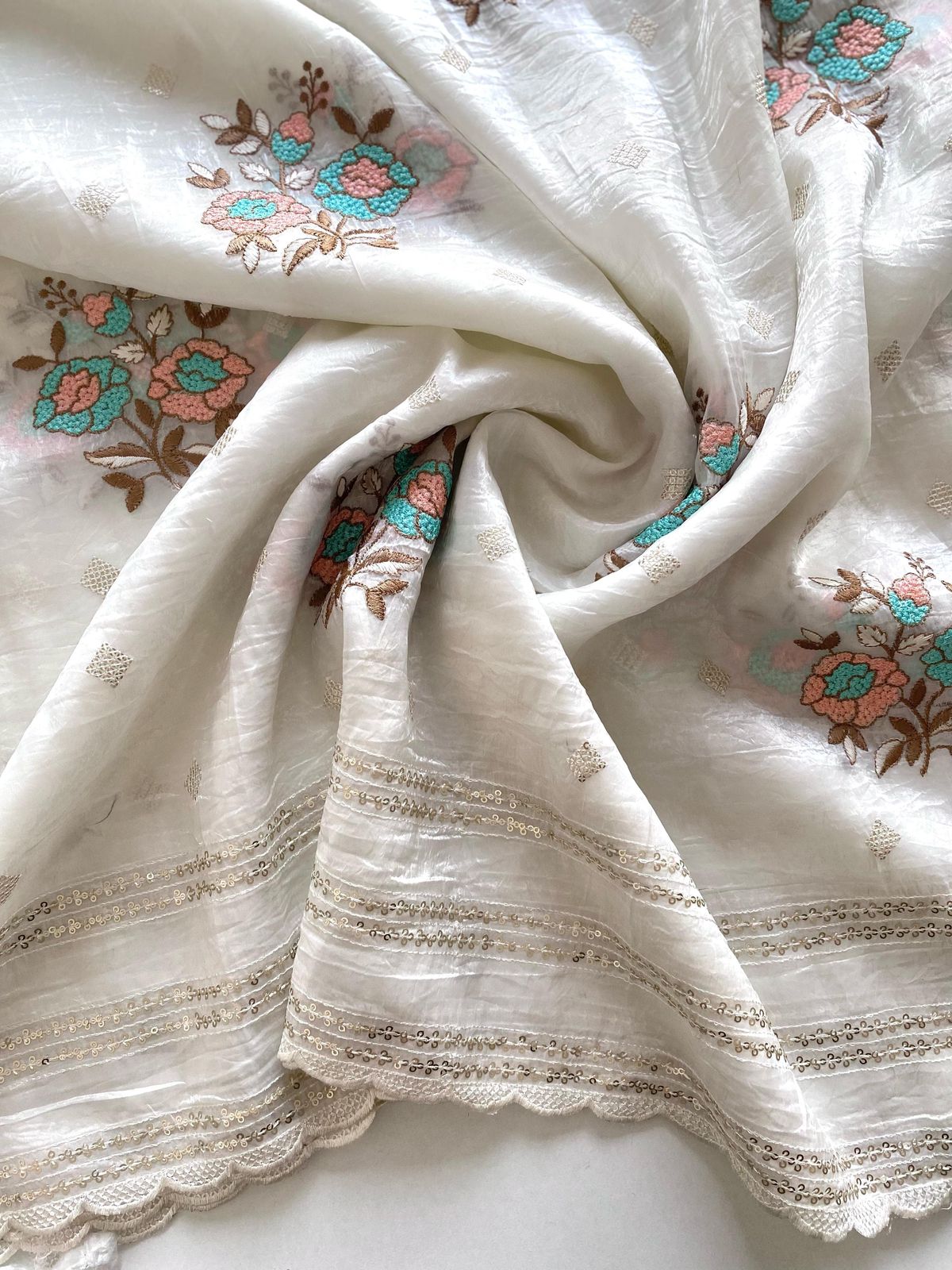 Premium Crush ORGANZA SAREE WITH KALAMKARI PRINT BLOUSE